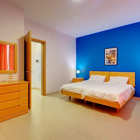 Apartment Cosy 1 Bedroom Apartment, Location