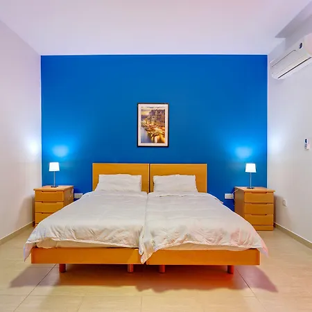 Cosy 1 Bedroom Apartment, Location Apartment *