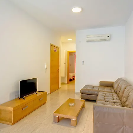 Cosy 1 Bedroom Apartment, Location